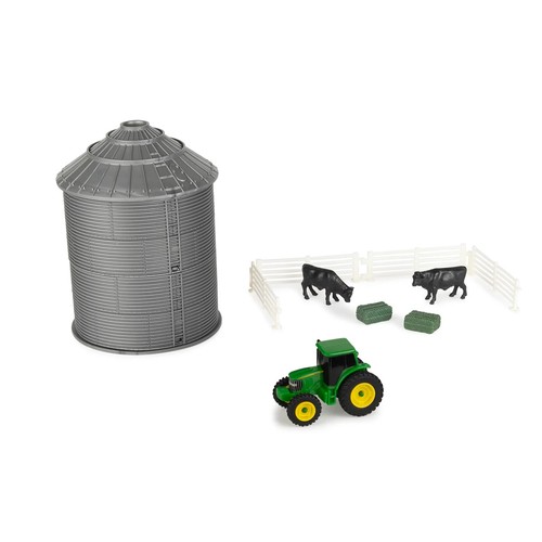 TOMY John Deere 1/64 Scale Mini Grain Bin Set