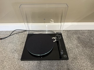 Rega Planar 3 Black Turntable with Elys 2 Cartridge | RRP £870 | NO RESERVE