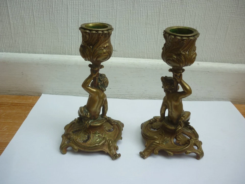Paire d'anciens bougeoirs en bronze statue ange , chérubin , 19 ème Napoléon III - Photo 4/4