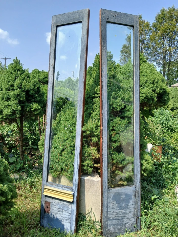 Par de luces laterales de entrada antiguas de vidrio biselado con plomo 16x84 con orificios de bala Foto 2 de 4