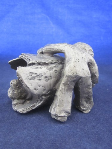 HUDSON PEWTER Walli Ortman #064 Peek-a-Boo Boy Log Frog - Picture 4 of 7