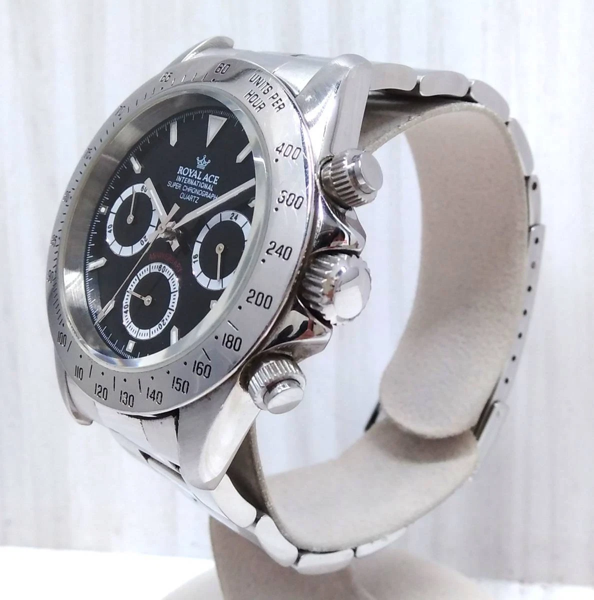 ROYAL ACE INTERNATIONAL R-313G chronograph quartz used watch