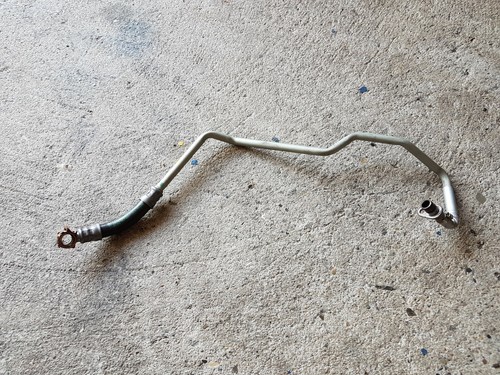 BMW 1er F20 F21 116i N13B16A Ölleitung Turbolader 7608123