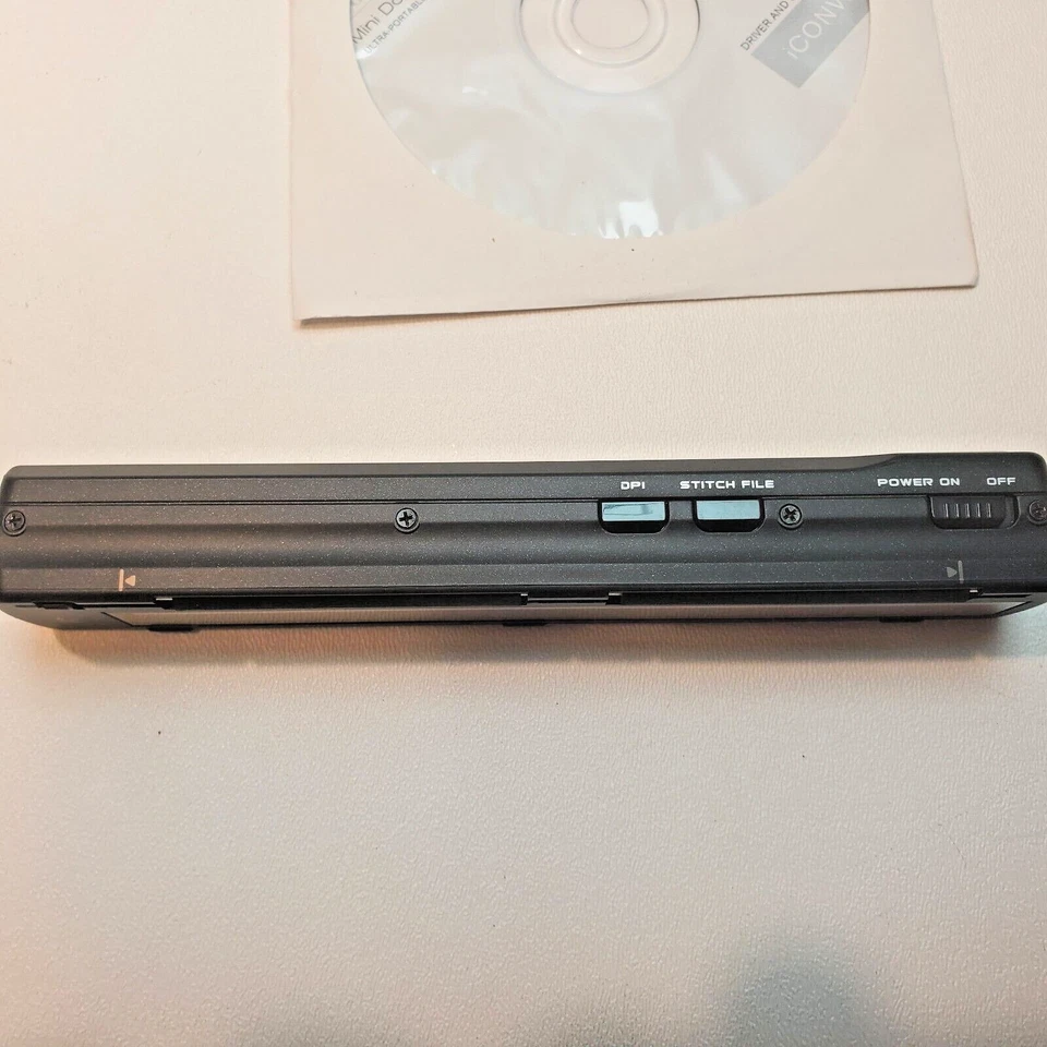 Brookstone Handheld Scanner iConvert Portable Document Photo Wand - Image 4 of 4