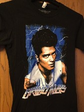 Bruno Mars -  Jungle Tour  Black Shirt. S.