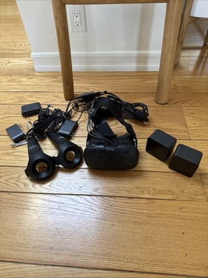 HTC Vive VR Headset - Full Virtual Reality kit With Accessories