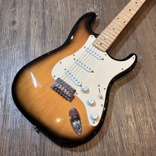 Squier by Fender Affinity Series Stratocaster 2CS Used 2018 Poplar Body