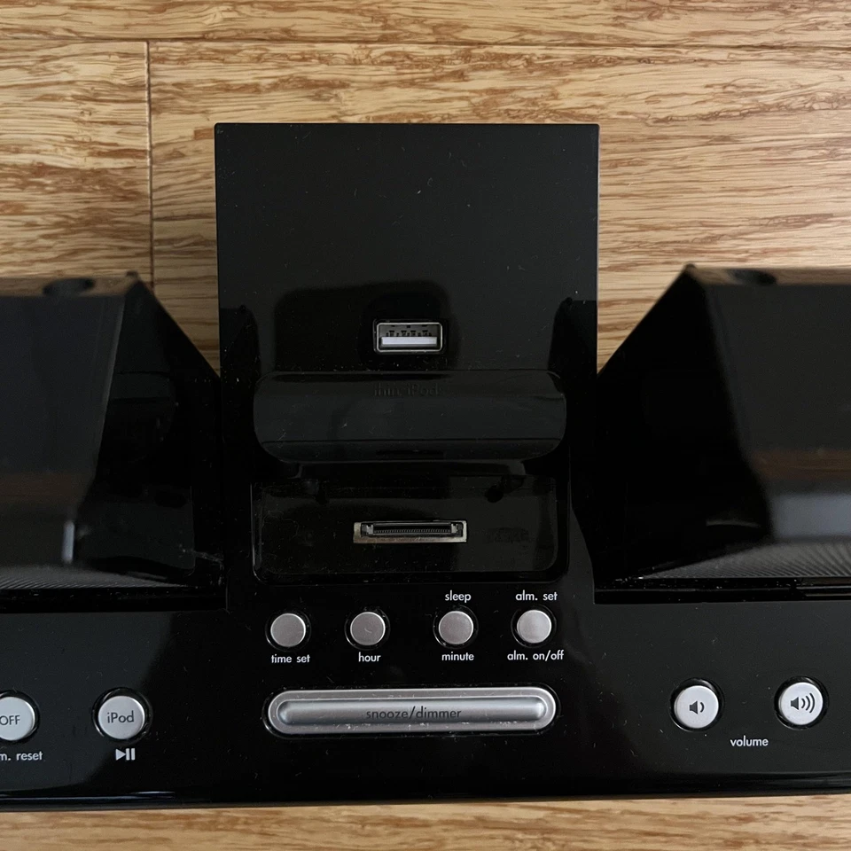 iHome iH26 Portable Speaker Dock iPod Alarm Clock Remote Travel Battery Powered - Image 4 of 4