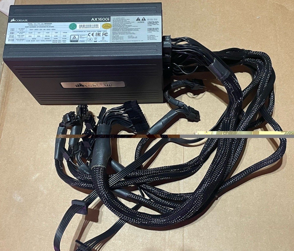 電源ユニット CORSAIR AX1600i 1600W 80PLUS TITANIUM Corsair AX1600i 1600W 80+ Titanium Power Supply PSU with 12vhpwr