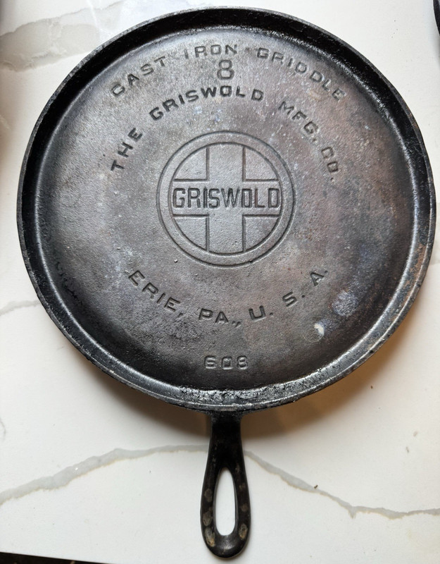 Vintage Griswold Cast Iron Griddle Pan No. 8 #608 Large Logo Erie, PA-SITS FLAT