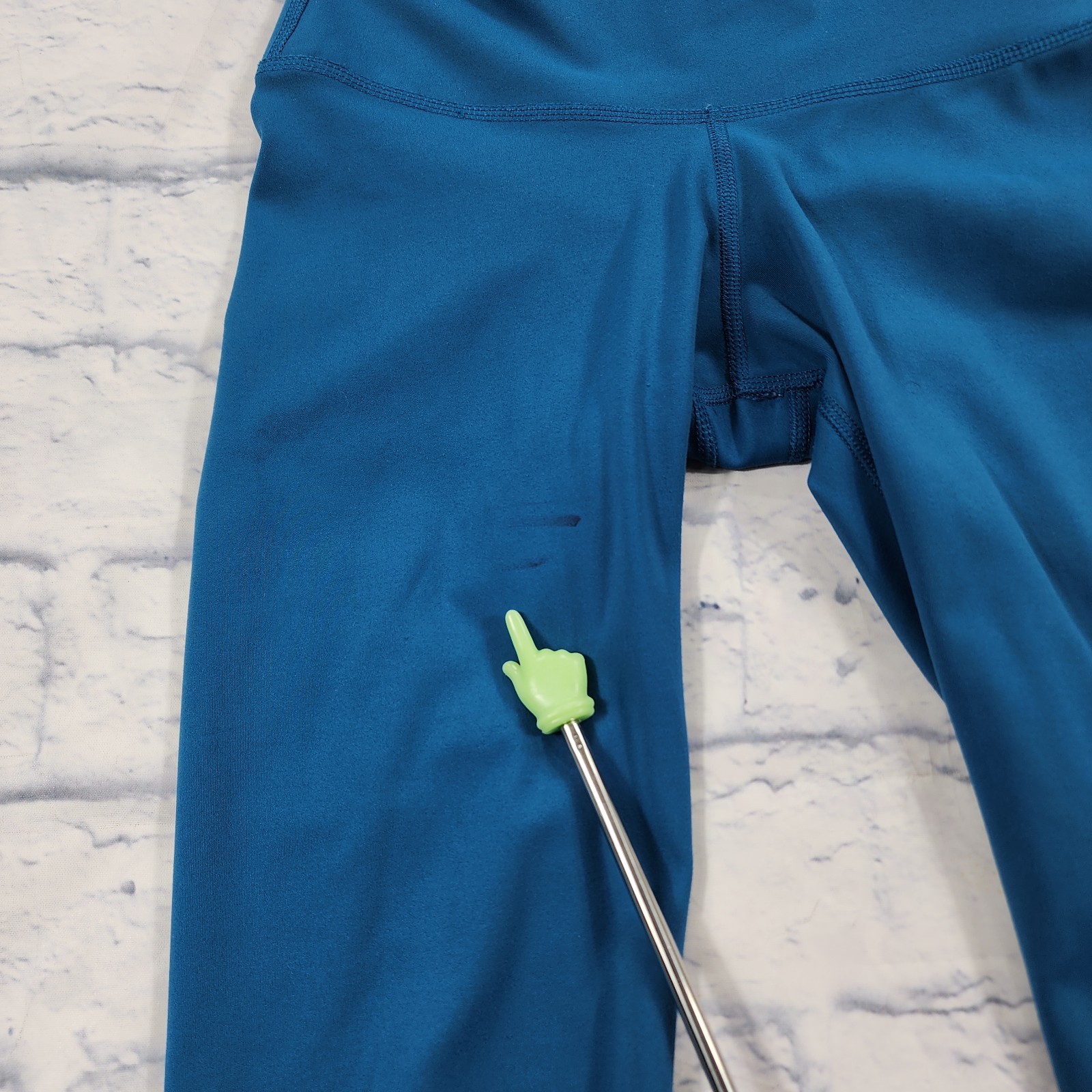 Nike Yoga Pants WOMENS SIZE S Green Dri-Fit 7/8 High Rise Tight Fit DM7023-404 thumbnail 6