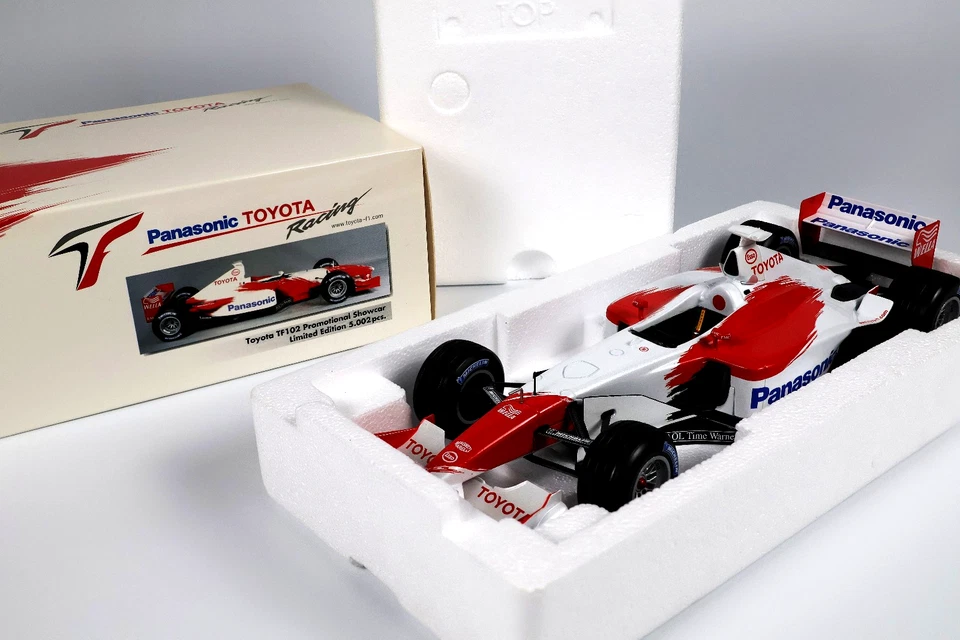 Auto da corsa Minichamps 1:18 Formula 1 - Modelli rari e limitati - 1999/2002 - Immagine 3 di 4