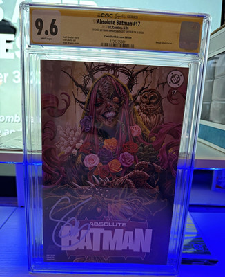  2XSIGNED CGC  9.6 Absolute Batman #17 Mark brooks/Scott Snyder
