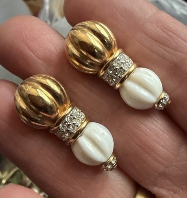 Vtg Swarovski Gold Tone Ivory Dangle Clip Earrings 