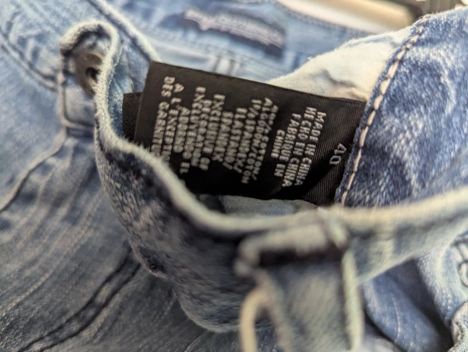 Pantalones Cortos Vaqueros Enyce Clothing Co Logo Gráfico Talla 40 De Colección Y2K Sueltos Largos  Foto 4 de 4