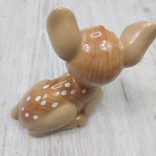 Wade Disney Bambi Deer Figurine Vintage Porcelain Made in England Hand Painted - Picture 3 of 9