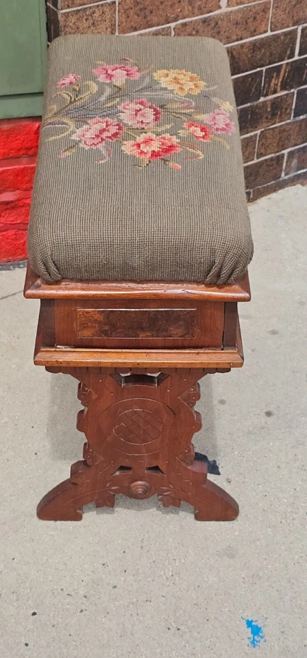 Antique Victorian Eastlake piano bench w/ floral needle point hidden compartment - Image 4 of 4