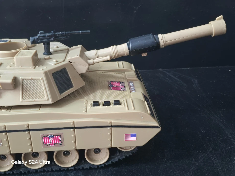 GI Joe Desert Force US Army Battery Operated Tank 3 3/4" Action Figure Use  - Image 3 of 4