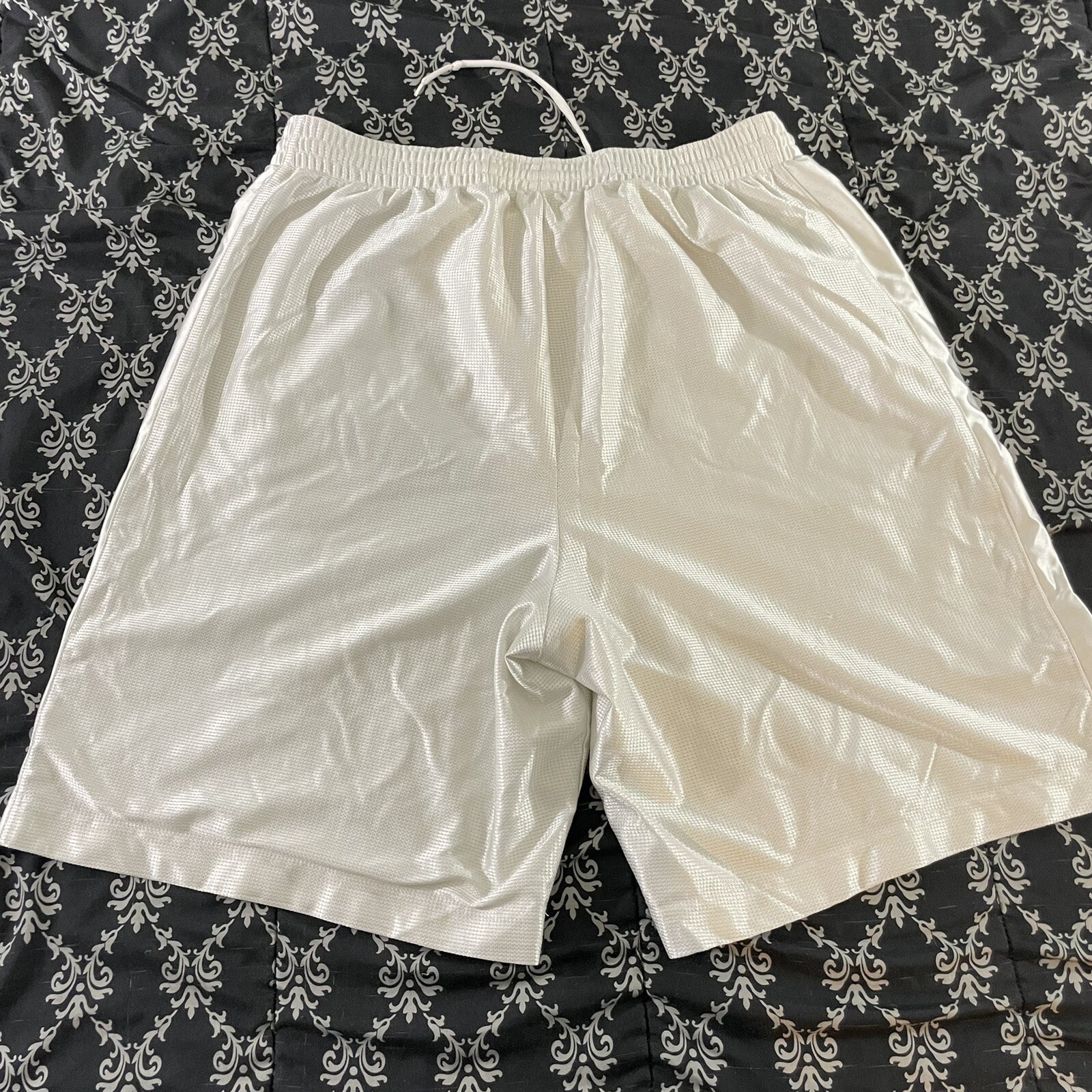 Vintage Y2K Nike mesh Basketball Shorts White Yellow … Gem