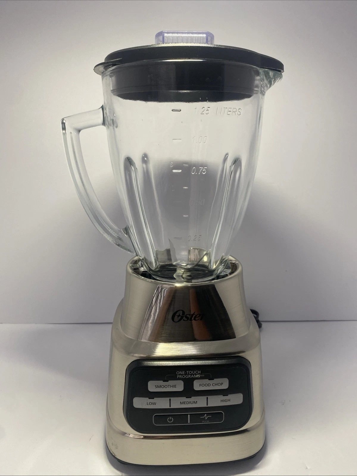 Oster One Touch 6 Cup Blender With Pre-Programmed Settings - Tested & WORKS!
Opens in a new window o