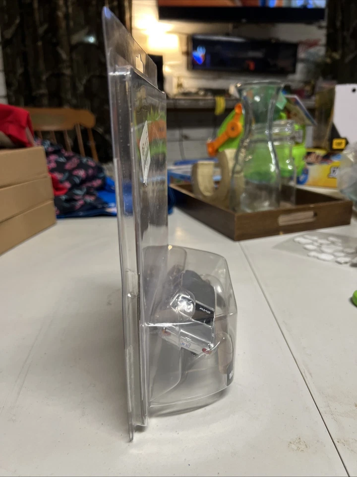 Hot Wheels Premium 1: 43 4 英寸压铸 MERCEDES-BENZ 300 SEL 6.8 AMG 旧学校 — 第 3/4 张图片