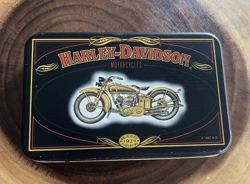 1997 Harley Davidson Tin 2 Pack Cards 1 Still Sealed, Other Opened To See