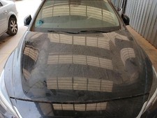 Capot Infiniti QX30