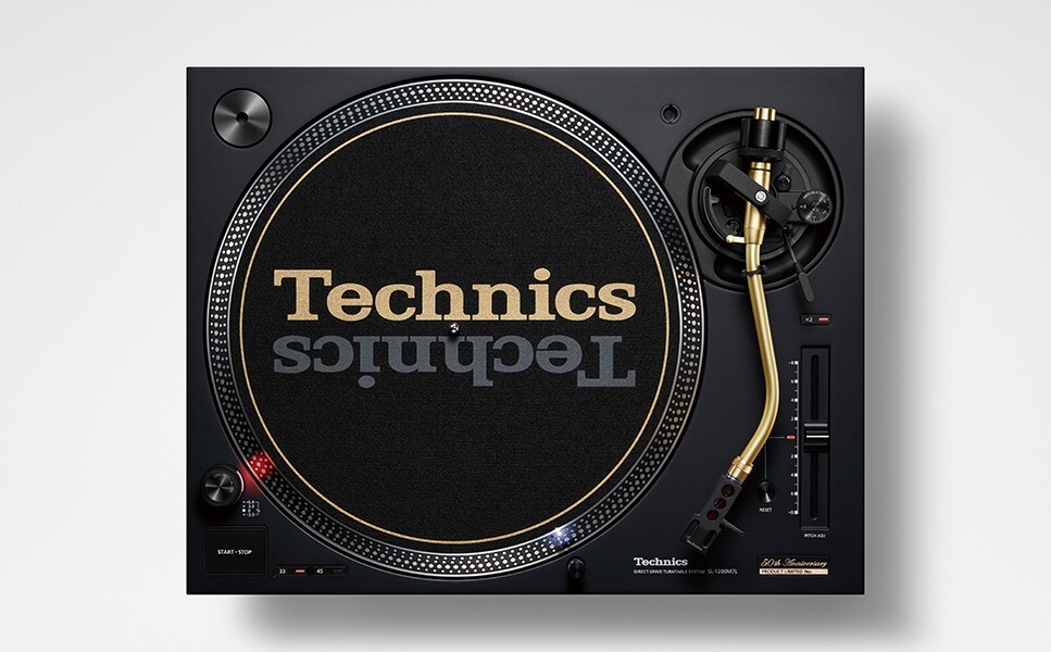 本来の価格に下げます涙Technics SL-1200 MK7 使用3カ月 パナソニック Technics SL-1200MK7-S [シルバー] 価格比較