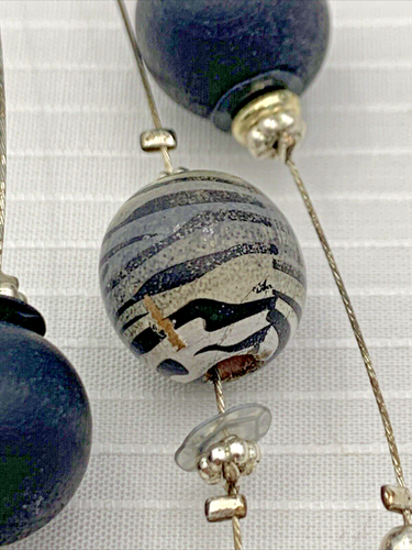 Silver Tone Wire 3-Strand Layered Necklace & Earrings ZEBRA Black & White Gray - Picture 14 of 24