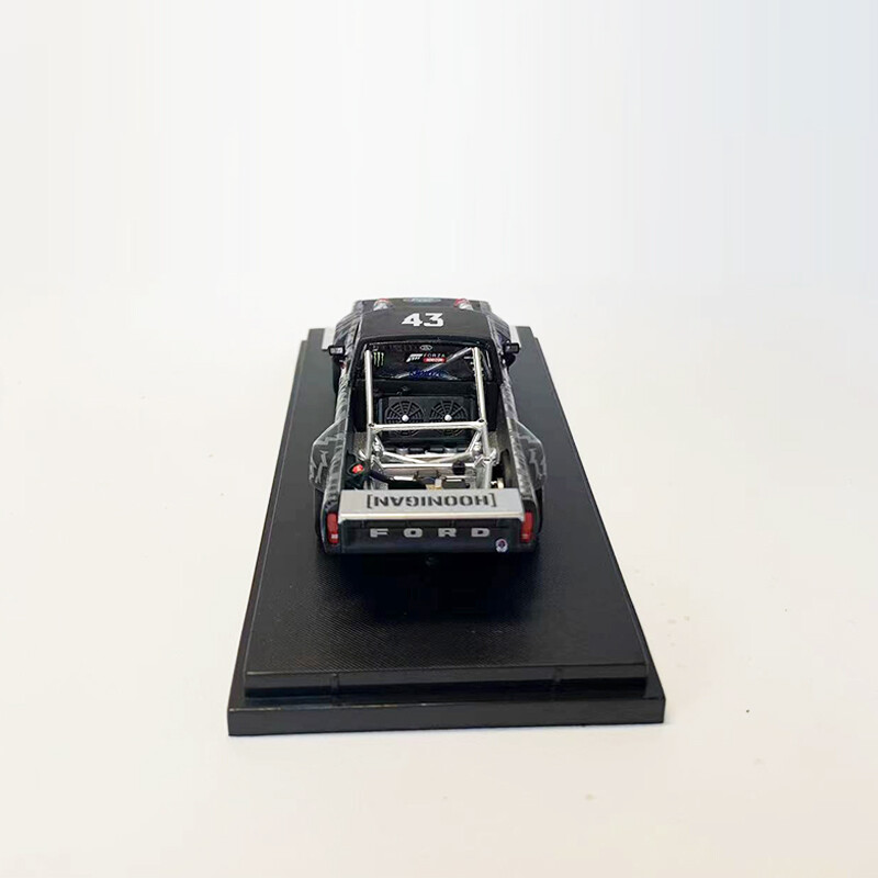 Picture 4 of 8