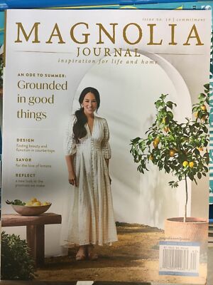 Magnolia Journal Issue Number 19 An Ode To Summer Grounded In Good Things'21 M-3