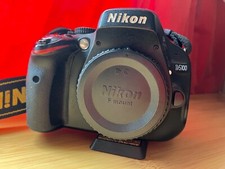 Nikon dslr 5100 plus lenses wide, long, prime plus battery charger/battery