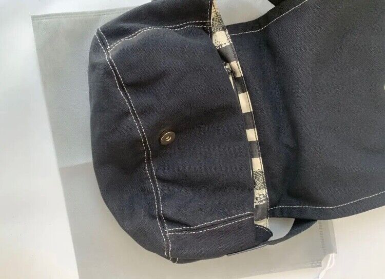 Vivienne Westwood Adjustable Shoulder Bag Orb Gold Big Logo Vivienne Westwood Adjustable Shoulder Bag Orb Gold Big Logo