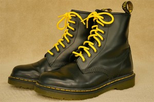 ladies dr martens size 4