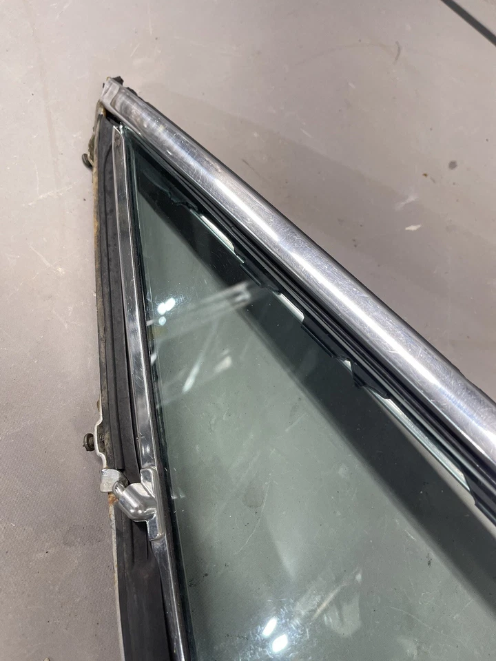 Ford Galaxie 1969 1970 marco de ventana de ventilación vidrio personalizado 500 puertas sedán Monterey OE Foto 4 de 4