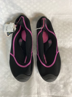 womens water shoes size 12