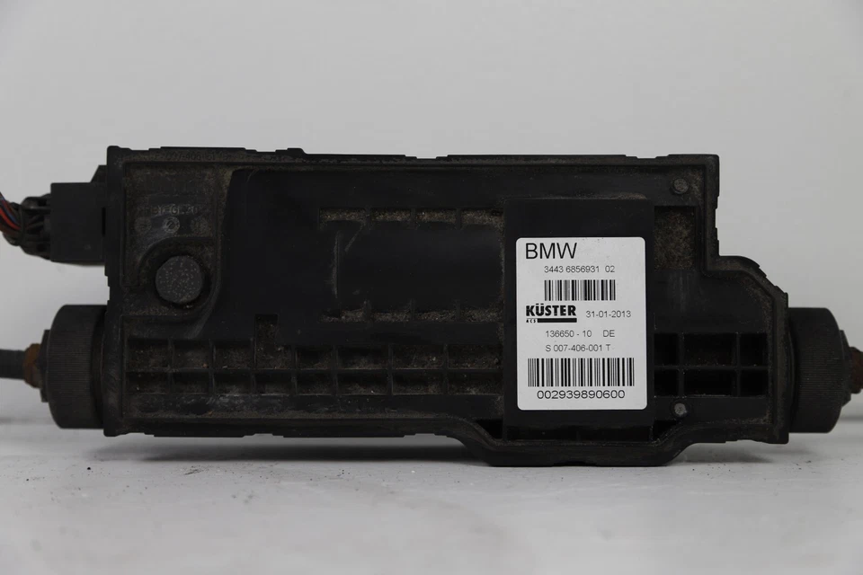 09-15 BMW F01 F02 740 750 Parking Brake Module 6877316 OEM - Image 2 of 3