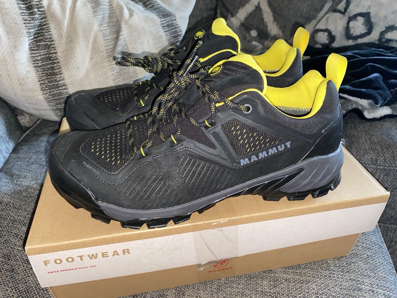 Zapatos de senderismo Mammut para hombre Sapuen Low GTX Goretex talla 12