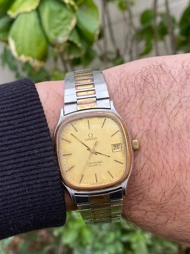 Vintage Omega Seamaster Quartz 1342 Gold Dial Date Swiss Men's Watch