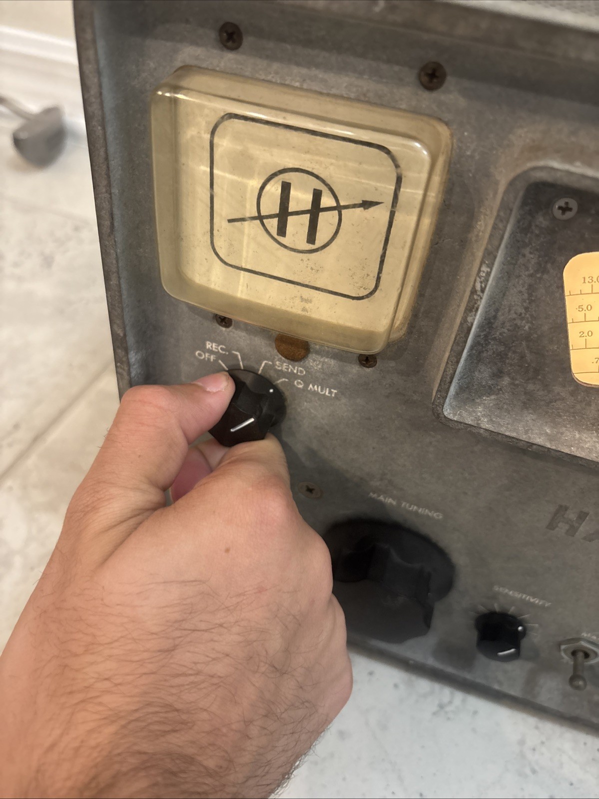 Hammarlund HQ-100 Communications Radio Receiver Power Tested Working Condition