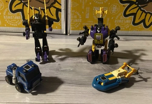 🤖Vintage Lot Of 4 Transformers 1980’s Hasbro Action Figures🤖