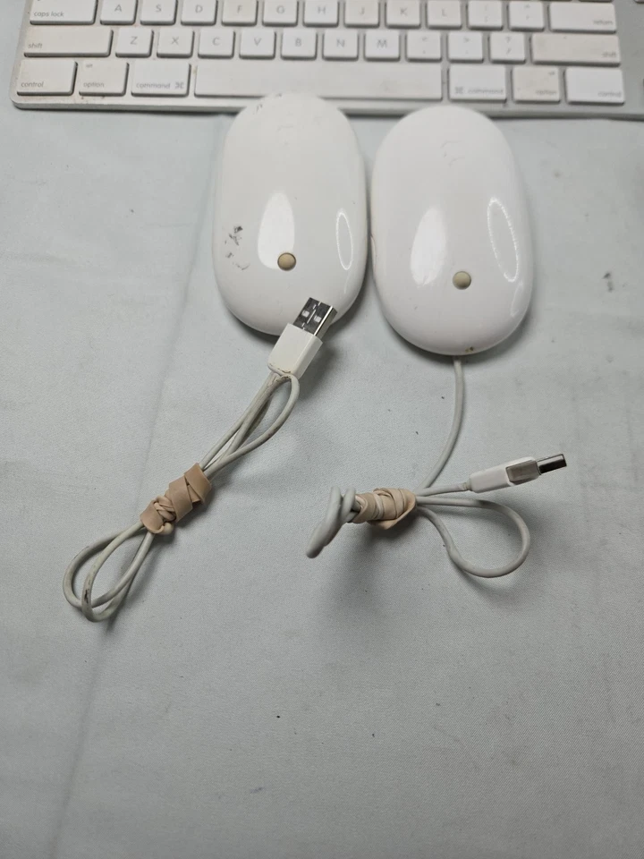 Apple A1243 Keyboard & A1339 Magic Trackpad + 2 Mouse A1152 - Image 4 of 4