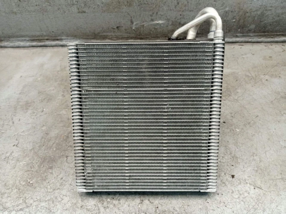 Vaporizador de aire acondicionado SEAT LEON (5F1) 1.4 TSI 5Q1820103G Foto 4 de 4