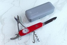 VICTORINOX Schweizer Messer Offiziersmesser "TimeKeeper" Rot Art.-Nr. 1.3406