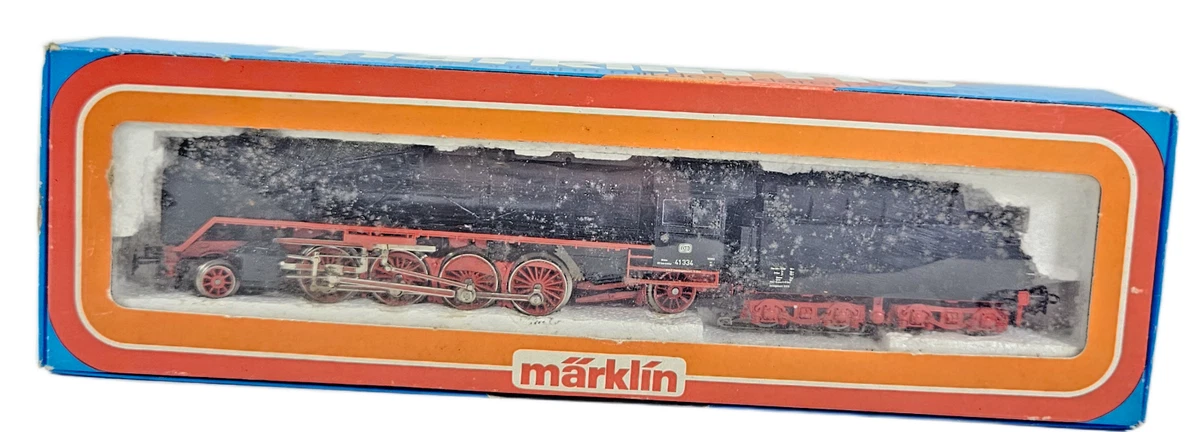 Lot De Trains Märklin Vintage : Wagon Et Locomotive En Métal Blanc