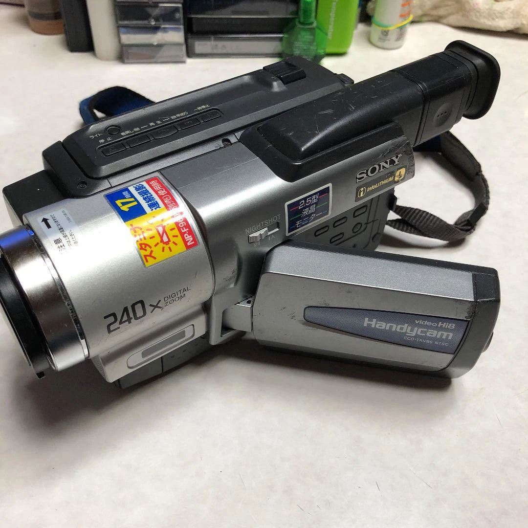 動作品 SONY VideoHi8 Handycam CCD-TRV86-