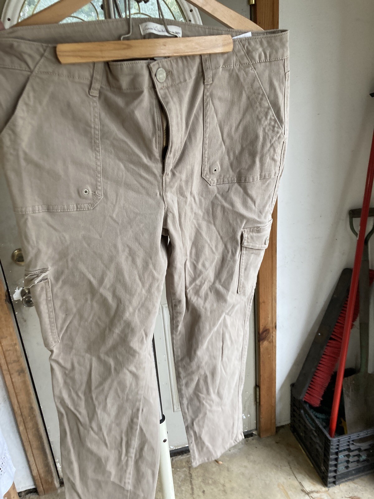 Gloria Vanderbilt Khaki Unltd size 14 Missy/Average dark tan pants. light  brown | eBay
