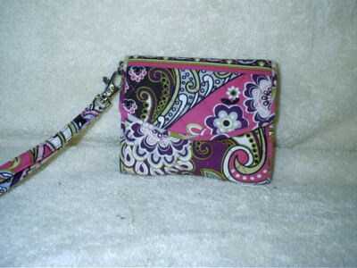 Vera Bradley Wristlet Wrist Wallet Phone Holder Very Berry Paisley