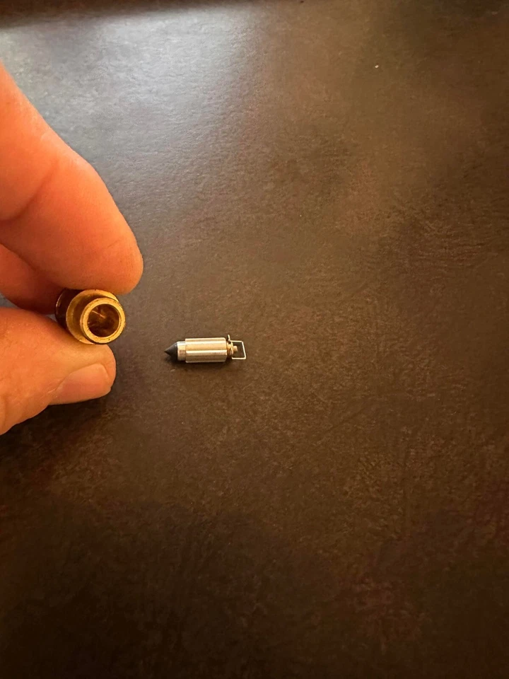 Válvula de aguja flotador carburador Yamaha 3L1-14190-20 XS650 XS1100 1980-81 2 NUEVOS Foto 3 de 4