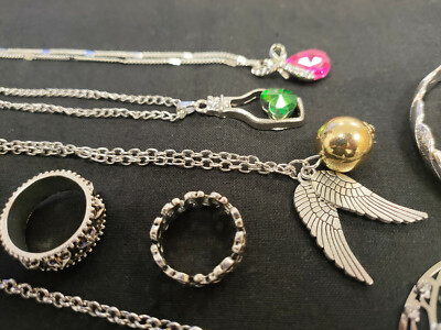Lot De Bijoux Anciens Fantaisie Argentés - Métaux Mixtes, Vintage Rare /R149